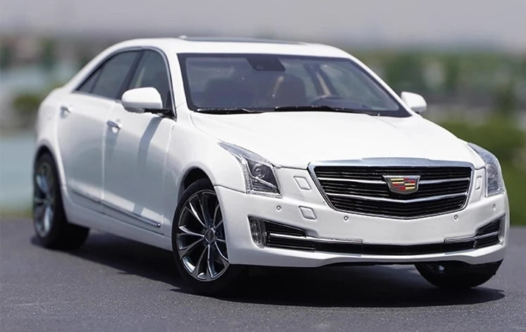 [OEM] 1:18 Cadillac 2014 ATS-L White Model Car Die-Cast