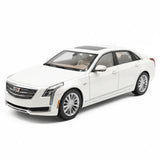 [OEM] 1:18 Cadillac 2016 CT6 White Model Car Die-Cast