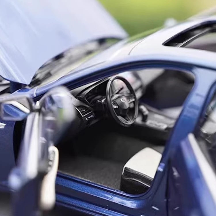 [OEM] 1:18 Cadillac 2021 CT5 Blue Model Car Die-Cast