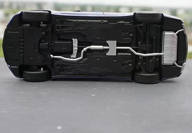 [OEM] 1:18 Cadillac 2021 CT5 Blue Model Car Die-Cast