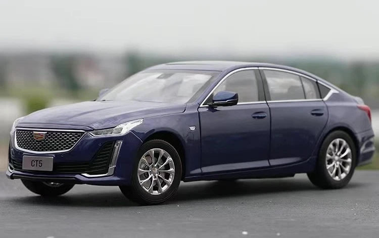 [OEM] 1:18 Cadillac 2021 CT5 Blue Model Car Die-Cast