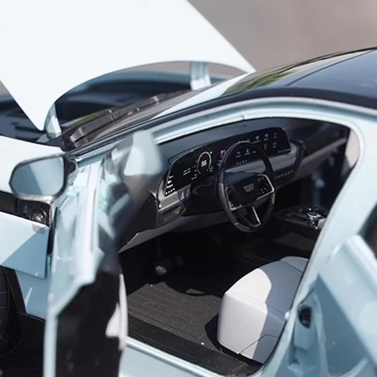 [OEM] 1:18 Cadillac 2022 Lyriq sininen pienoismalli Die-Cast