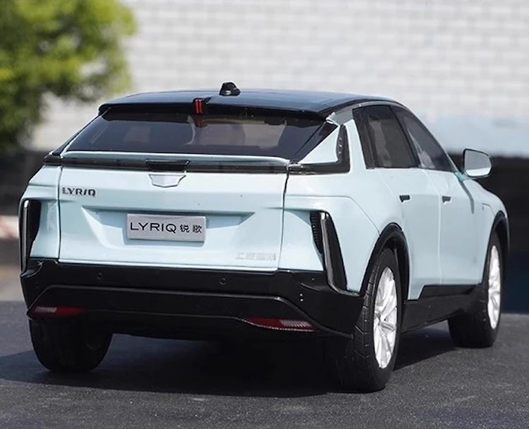 [OEM] 1:18 Cadillac 2022 Lyriq Blue Model Car Die-Cast