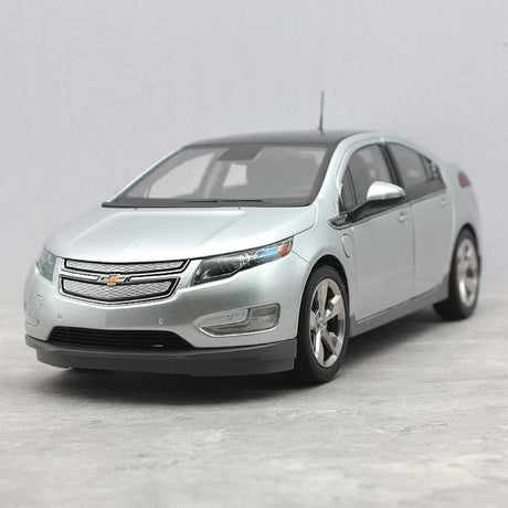 [OEM] 1:18 Chevrolet 2012 Volt Silver Model Car Die-Cast