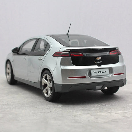 [OEM] 1:18 Chevrolet 2012 Volt Silver Model Car Die-Cast