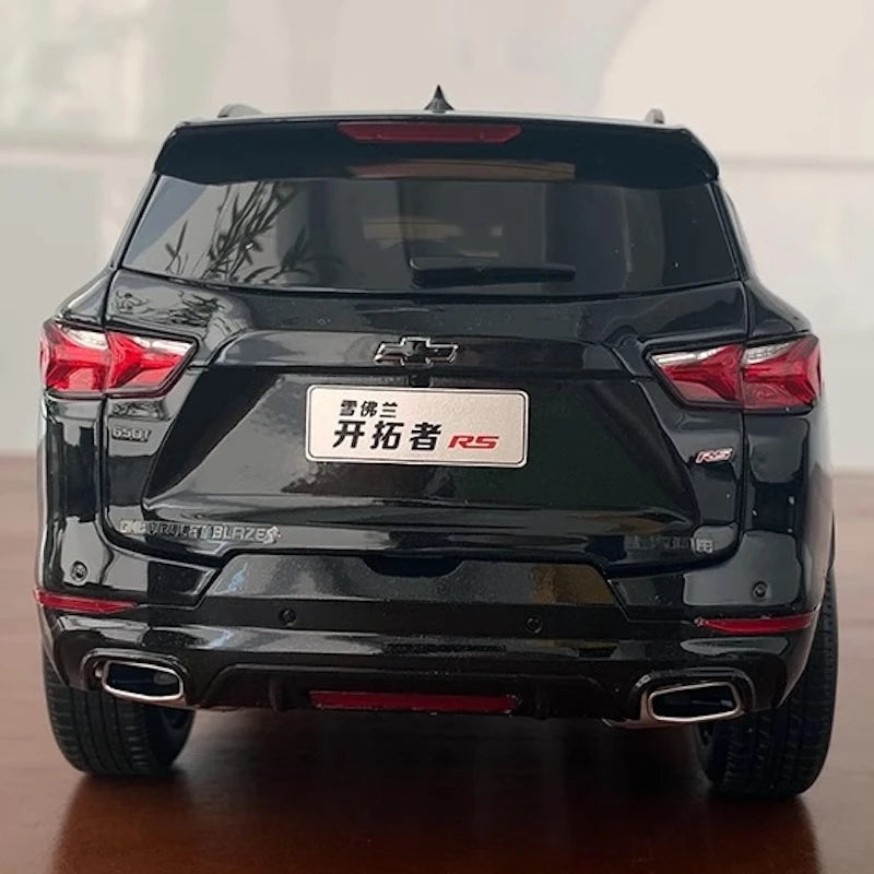 [OEM] 1:18 Chevrolet 2021 Trailblazer RS nero modellino di auto Die-Cast