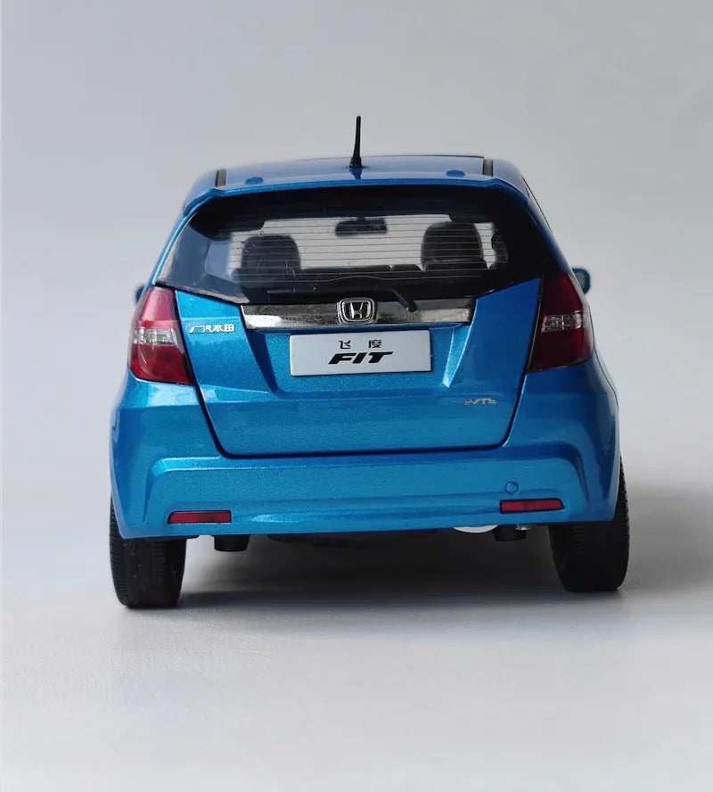 [OEM] 1:18 Honda 2007 Fit/Jazz Blue Model Car Die-Cast