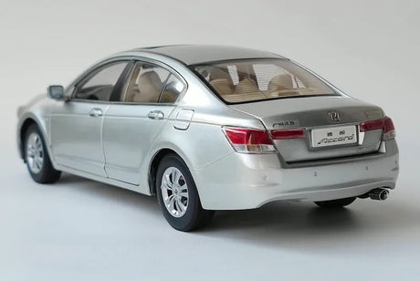 [OEM] 1:18 Honda 2008 Accord Silver Model Car Die-Cast