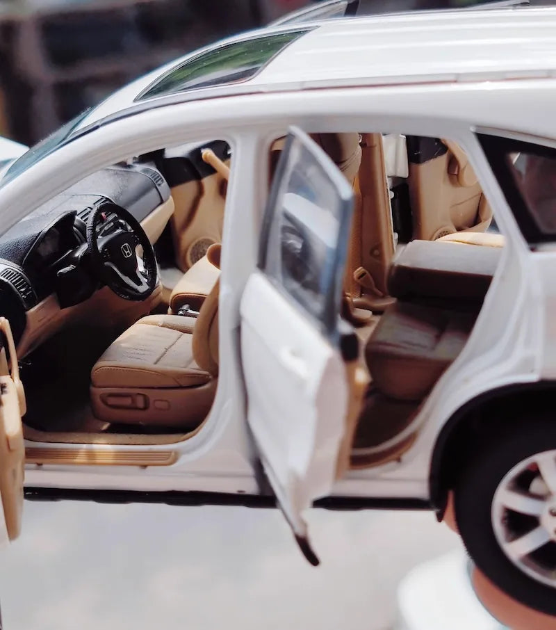 [OEM] 1:18 Honda 2008 CR-V bianco modellino di auto Die-Cast