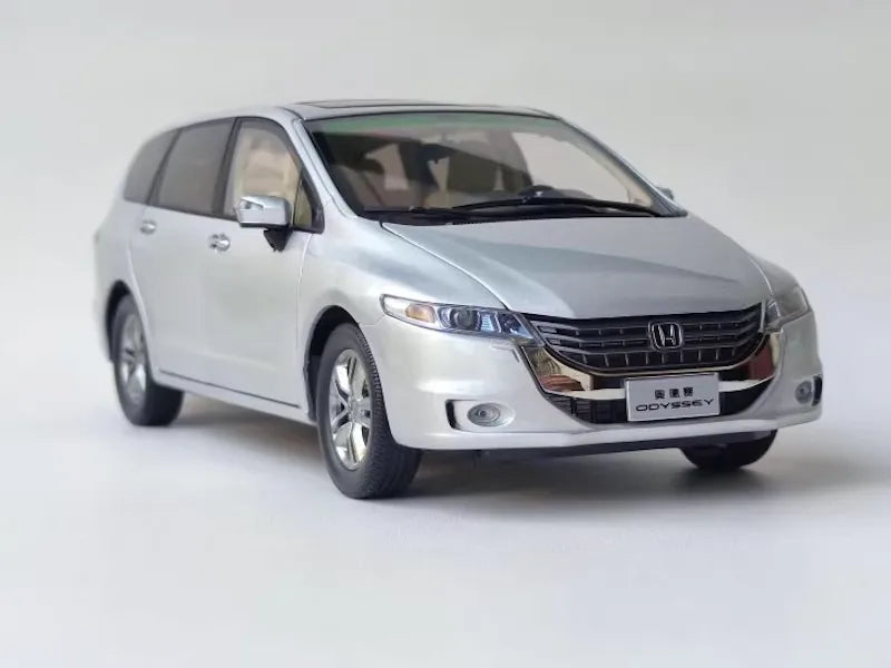 [OEM] 1:18 Honda 2008 Odyssey RB3 Silver Model Car Die-Cast
