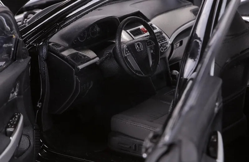 [OEM] 1:18 Honda 2013 Accord 9th Black Model Car Die-Cast