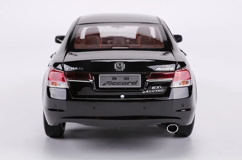 [OEM] 1:18 Honda 2013 Accord 9th Black Model Car Die-Cast