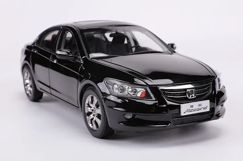 [OEM] 1:18 Honda 2013 Accord 9th Black Model Car Die-Cast