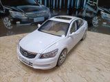 [OEM] 1:18 Honda 2013 Accord 9th wit modelauto Die-Cast