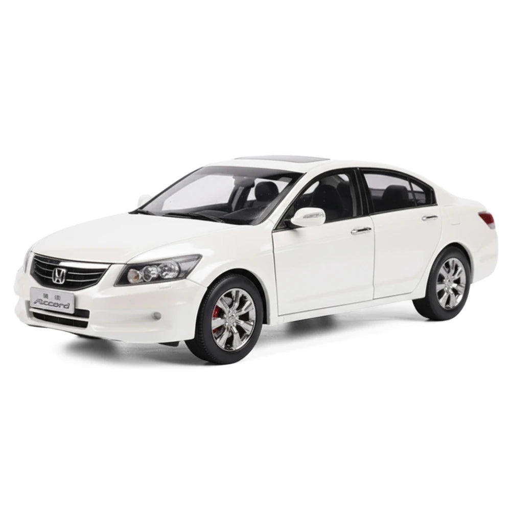 [OEM] 1:18 Honda 2013 Accord 9th White Model Car Die-Cast