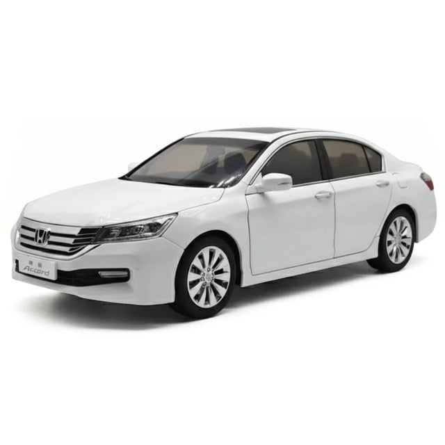 [OEM] 1:18 Honda 2013 Accord White Model Car Die-Cast
