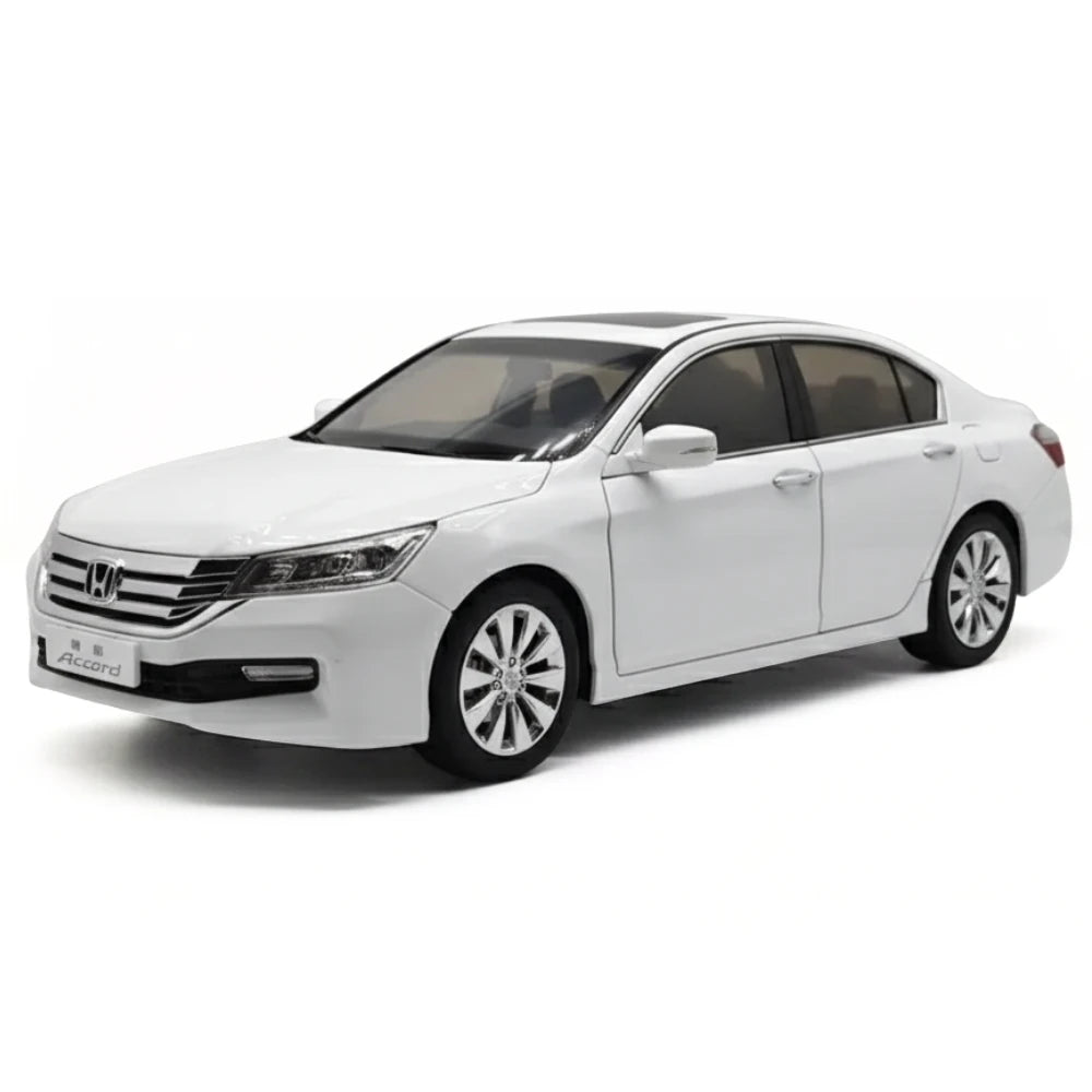 [OEM] 1:18 Honda 2013 Accord White Model Car Die-Cast