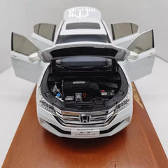 [OEM] 1:18 Honda 2013 Accord White Model Car Die-Cast