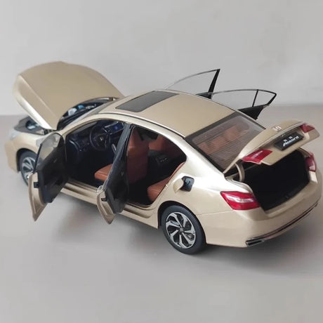 [OEM] 1:18 Honda 2016 Accord 9th Gold Model Car Die-Cast