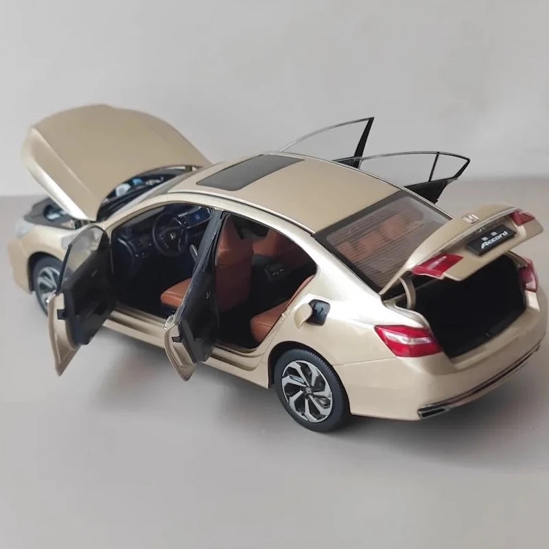 [OEM] 1:18 Honda 2016 Accord 9th goud modelauto Die-Cast
