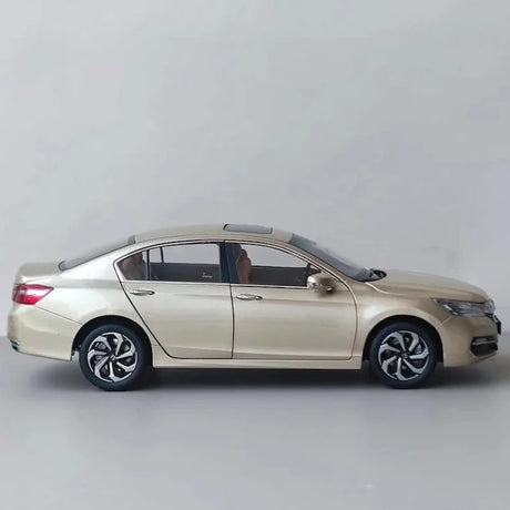 [OEM] 1:18 Honda 2016 Accord 9th Gold Model Car Die-Cast