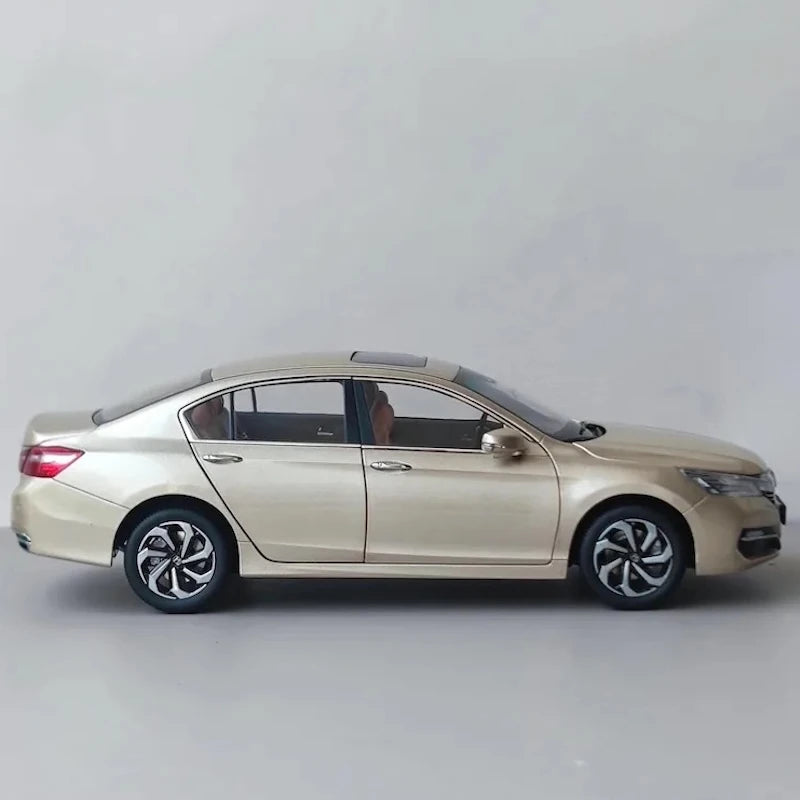 [OEM] 1:18 Honda 2016 Accord 9th goud modelauto Die-Cast