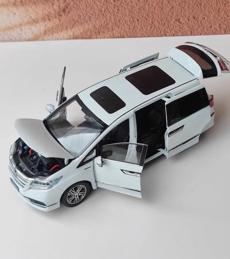 [OEM] 1:18 Honda 2019 Elysion wit modelauto Die-Cast