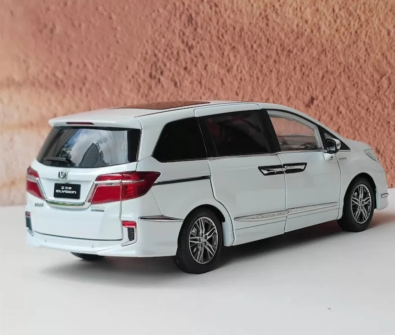 [OEM] 1:18 Honda 2019 Elysion wit modelauto Die-Cast