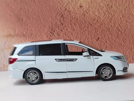 [OEM] 1:18 Honda 2019 Elysion White Model Car Die-Cast