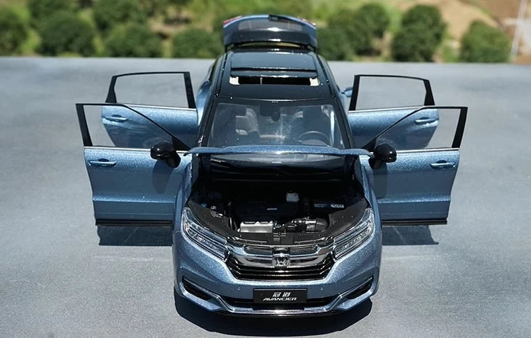[OEM] 1:18 Honda 2020 Avancier Blue Model Car Die-Cast
