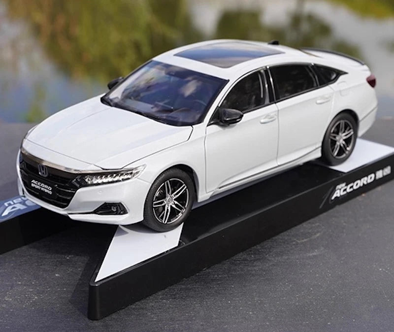 [OEM] 1:18 Honda 2022 Accord White Model Car Die-Cast