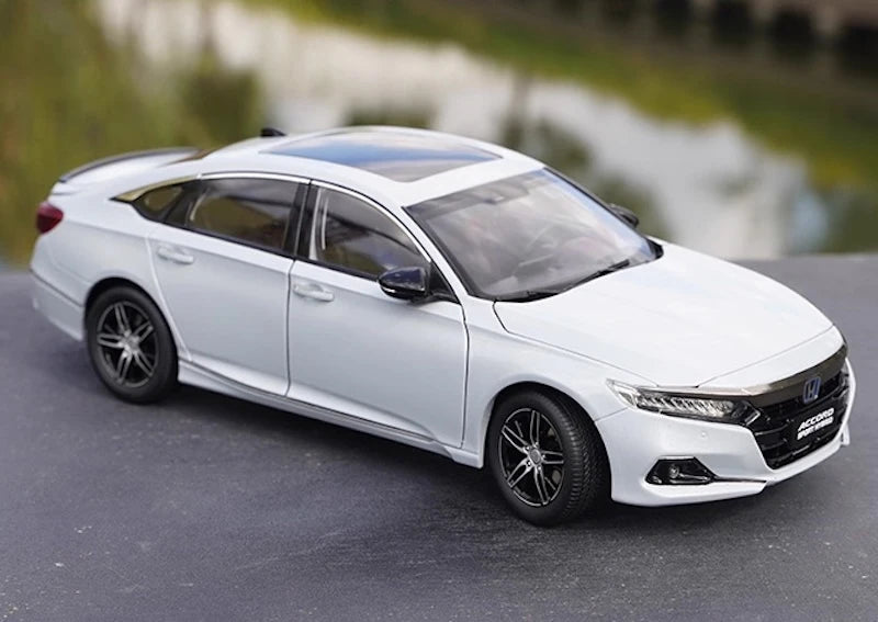 [OEM] 1:18 Honda 2022 Accord White Model Car Die-Cast