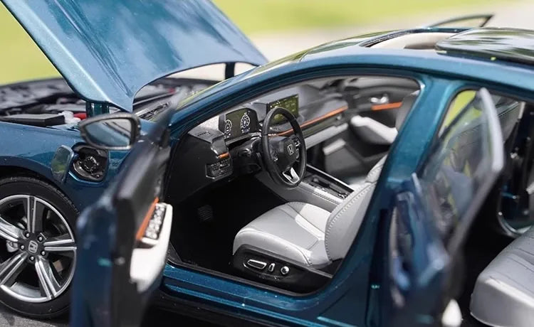 [OEM] 1:18 Honda 2023 Accord e-HEV Blue Model Car Die-Cast