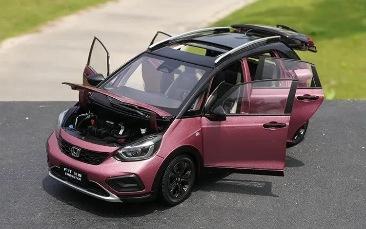 [OEM] 1:18 Honda 2023 Jazz Crosstar Pink Model Car Die-Cast