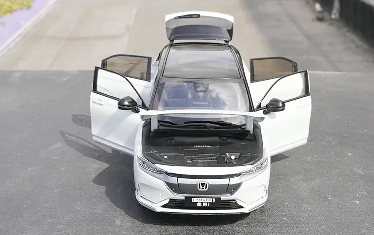 [OEM] 1:18 Honda 2023 e-NP1 White Model Car Die-Cast