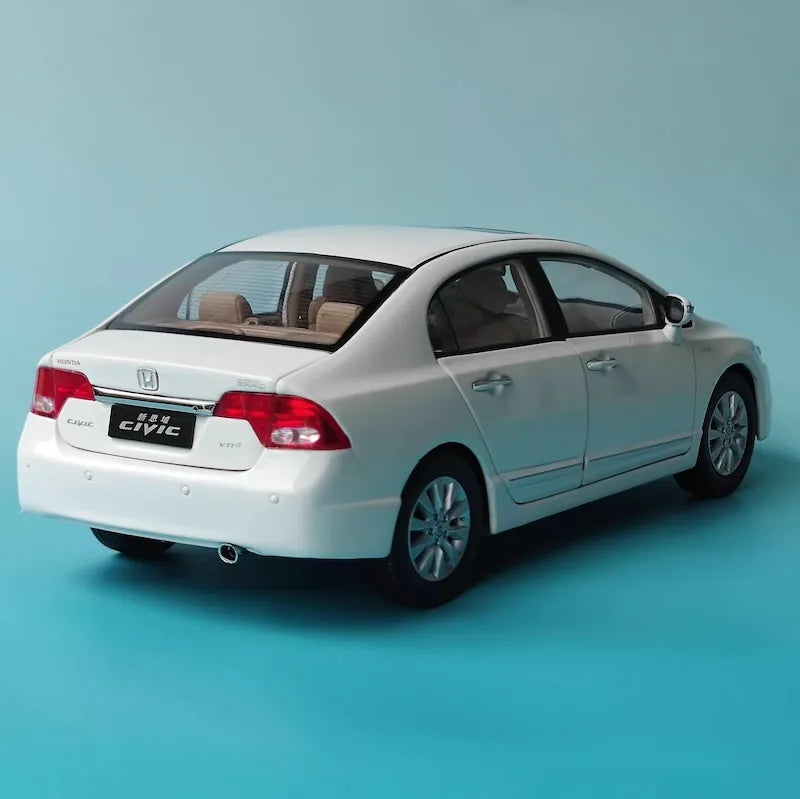 [OEM] 1:18 Honda 2008 Civic Si 8th White Model Car Die-Cast