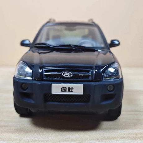 [OEM] 1:18 Hyundai 2004 Tucson Black Model Car Die-Cast