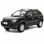 OEM Hyundai 2004 Tucson الأسود 1:18 – مجسم سيارة معدني للعرض والاقتناء