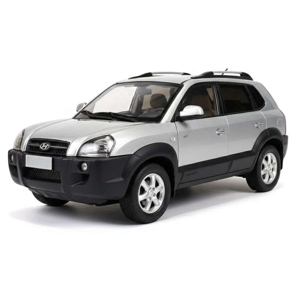 [OEM] 1:18 Hyundai 2004 Tucson Silver Model Car Die-Cast