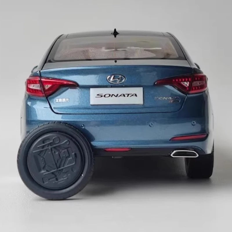 [OEM] 1:18 Hyundai 2014 Sonata Blue Model Car Die-Cast