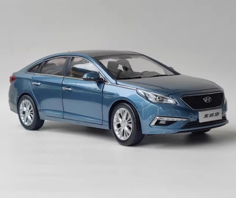 [OEM] 1:18 Hyundai 2014 Sonata Blue Model Car Die-Cast