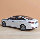 [OEM] 1:18 Hyundai 2014 Sonata White Model Car Die-Cast