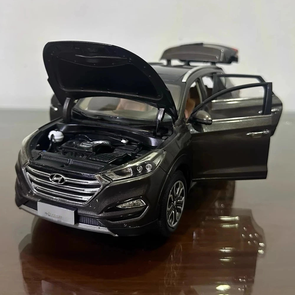 [OEM] 1:18 Hyundai 2015 Tucson IX35 Gray Model Car Die-Cast