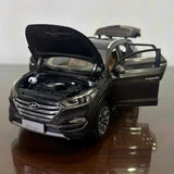 [OEM] 1:18 Hyundai 2015 Tucson IX35 harmaa pienoismalli Die-Cast