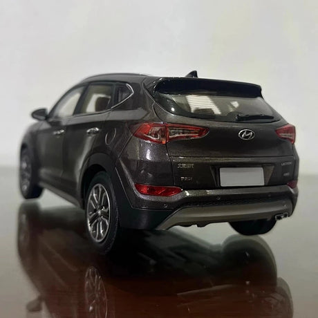 [OEM] 1:18 Hyundai 2015 Tucson IX35 Gray Model Car Die-Cast