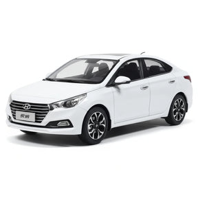 [OEM] 1:18 Hyundai 2016 Verna White Model Car Die-Cast