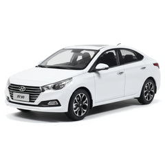 [OEM] 1:18 Hyundai 2016 Verna White Model Car Die-Cast