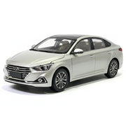 OEM Hyundai 2017 Celesta hopea 1:18 – keräilytason painevalettu pienoismalli