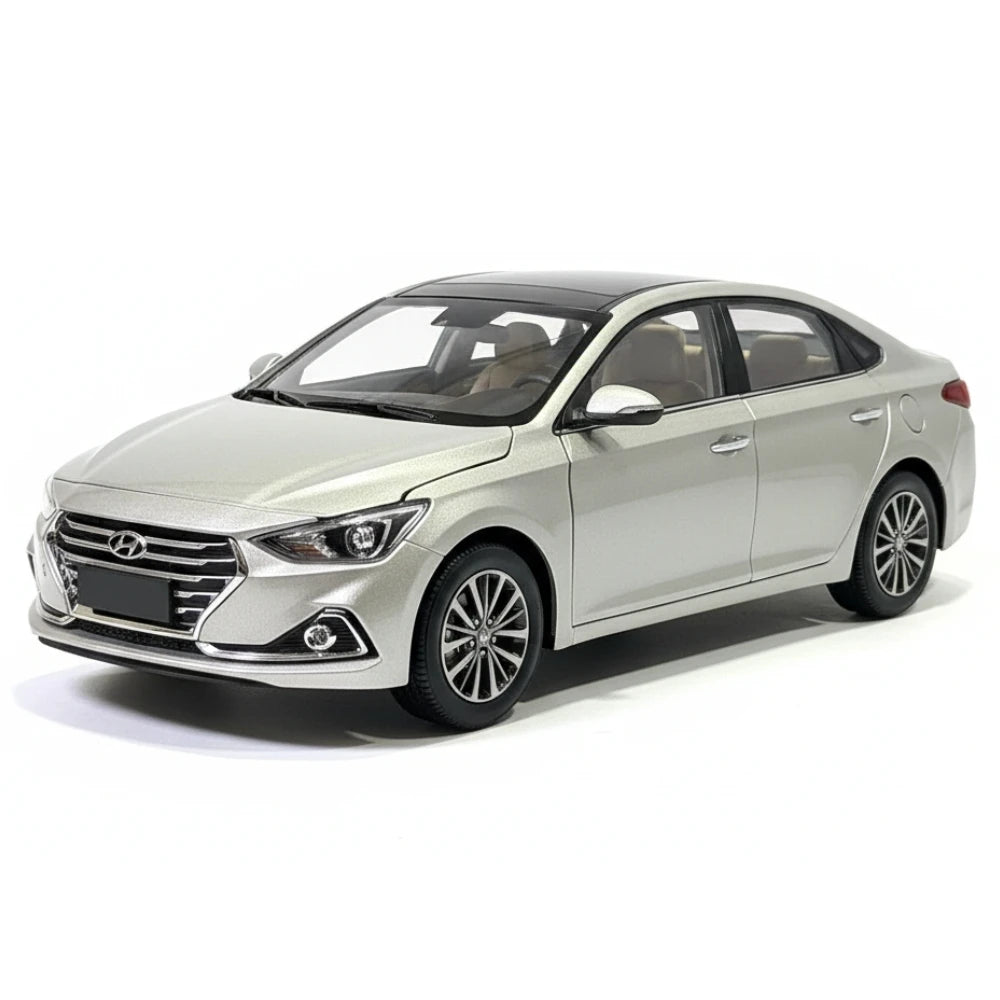 [OEM] 1:18 Hyundai 2017 Celesta Silver Model Car Die-Cast