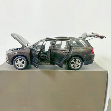 [OEM] 1:18 Hyundai 2019 Santa Fe Brown Model Car Die-Cast